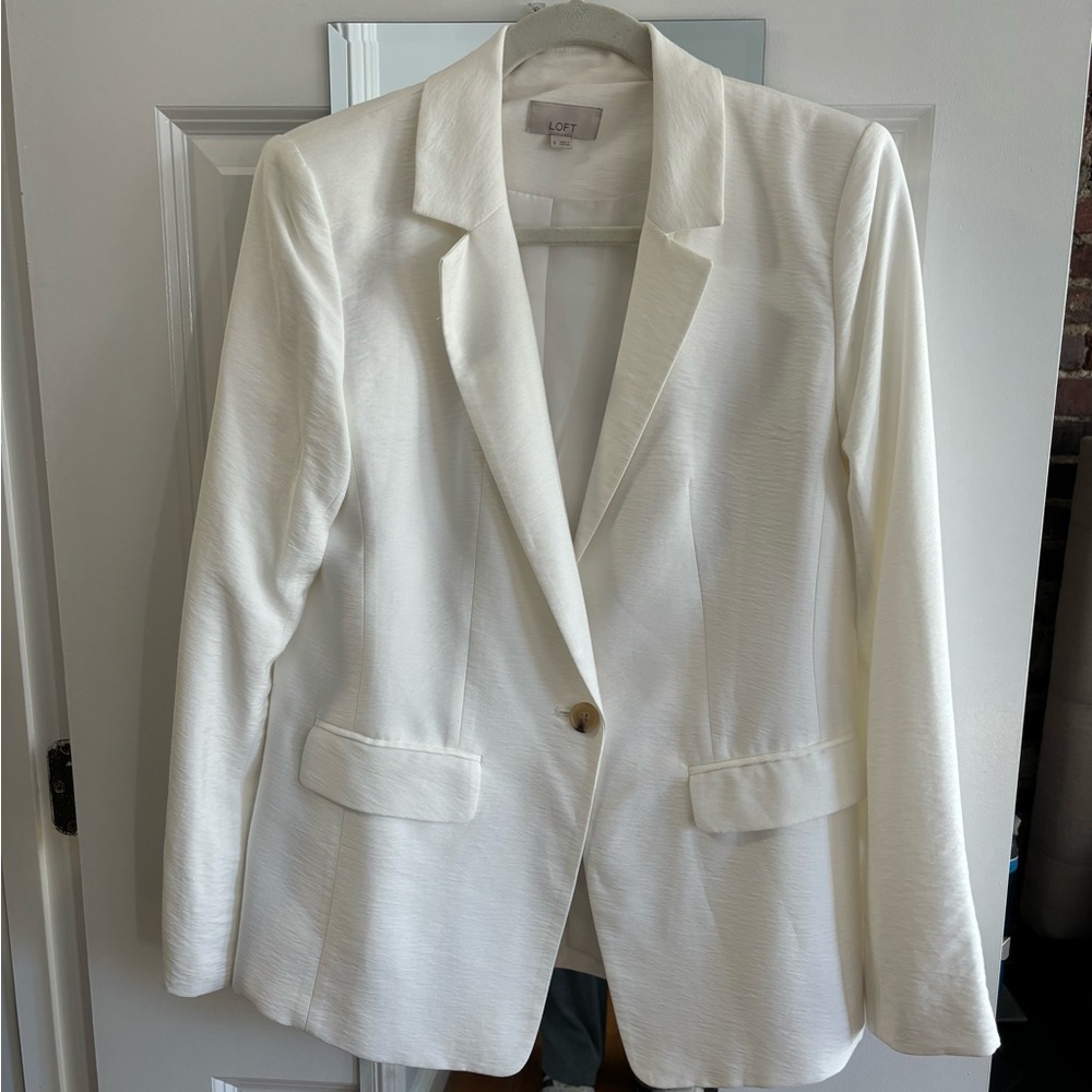 LOFT Women's White Blazer